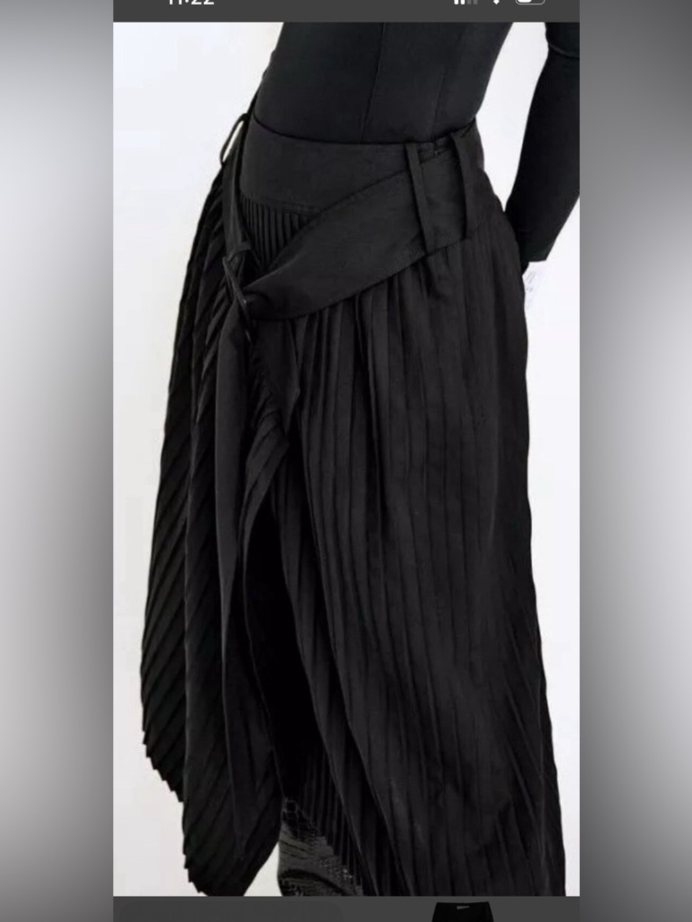 Rokh H&M asymmetrical black wool pleated skirt